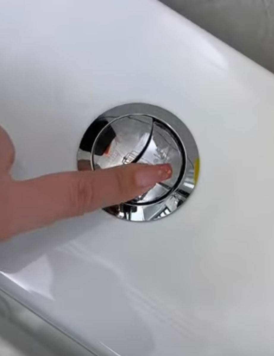 PrettyPress Nakładka ułatwiająca spłukiwanie wody Mini przyciski do toalety Ochrona tipsów